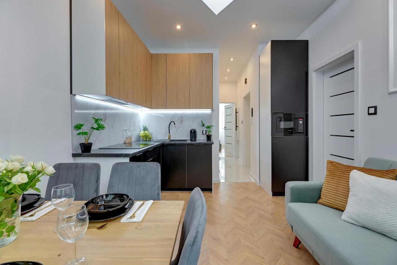 Ideal Apartments Przy Zurawiu Gdansk Exterior photo